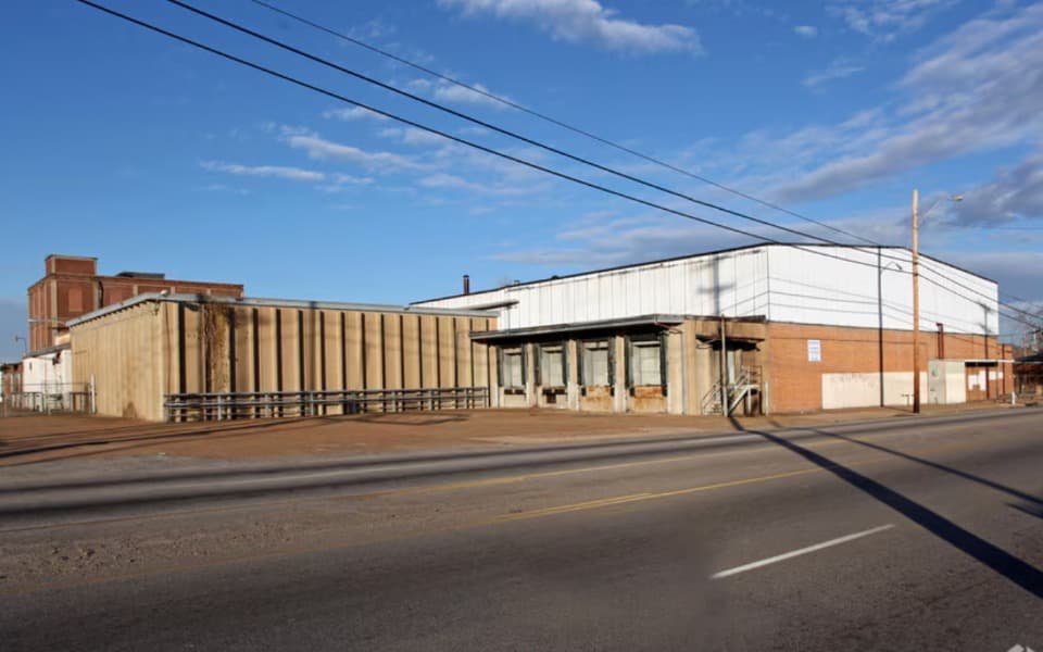 2800 Chelsea Ave. — photo 1